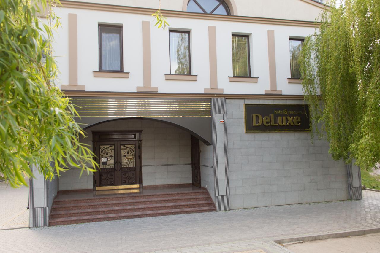 Boutique Hotel Deluxe Kamjanets-Podilskyj Exteriör bild